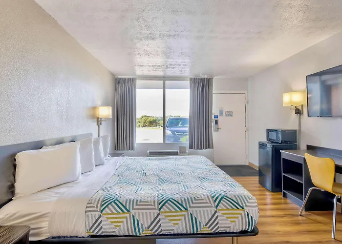 Motel 6-Mount Jackson, Va - Shenandoah